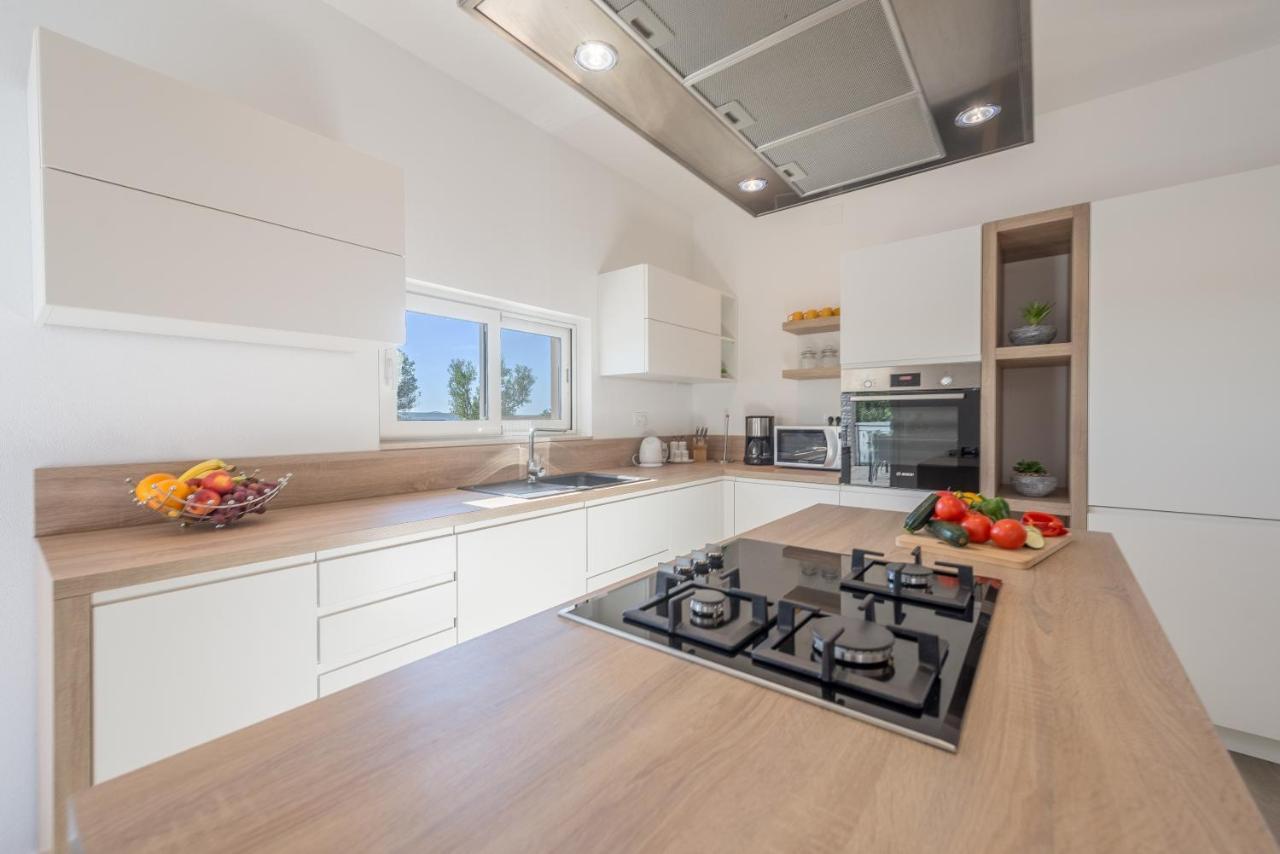 Experience Only The Best - House Kamber Biograd Na Moru Bagian luar foto