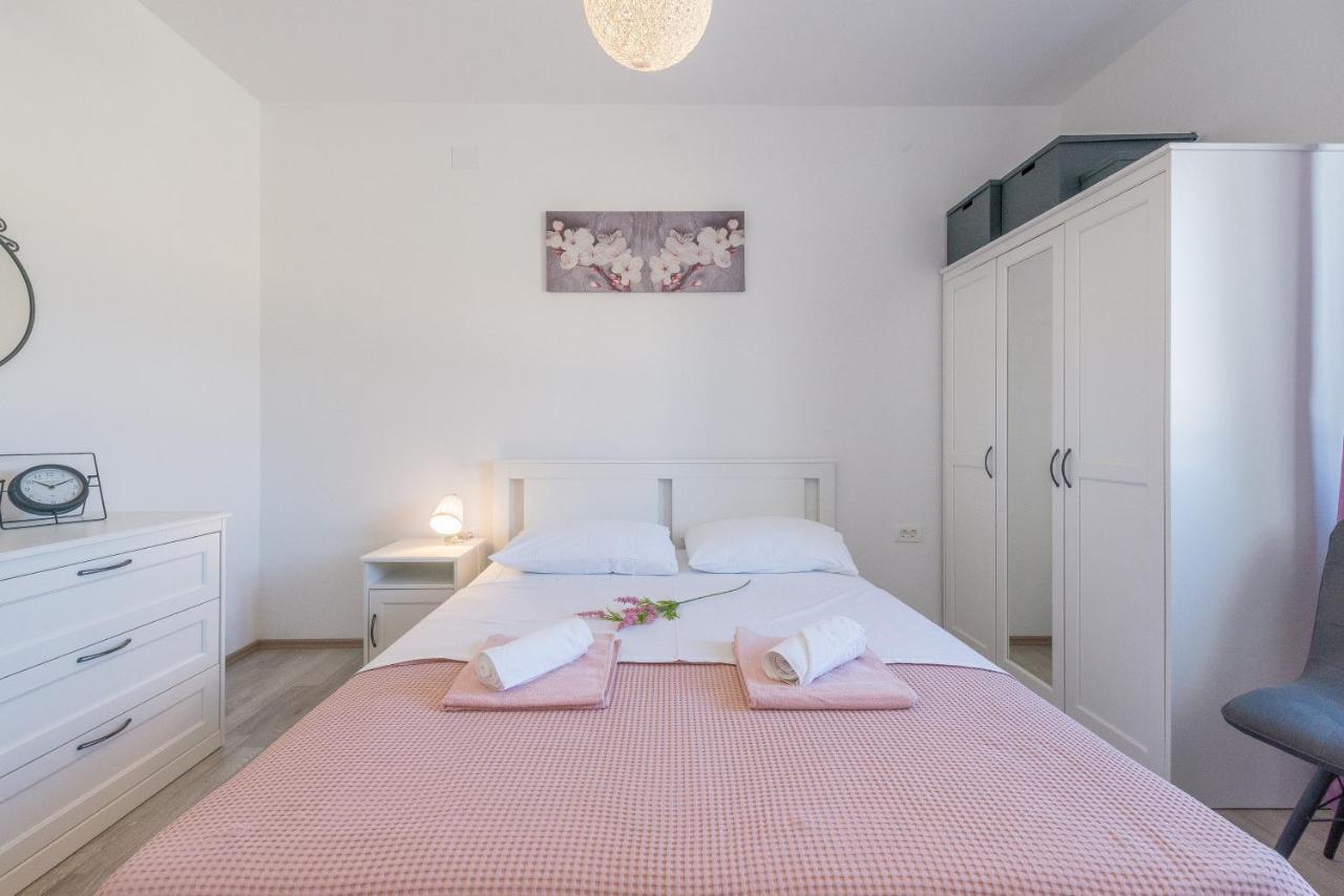 Experience Only The Best - House Kamber Biograd Na Moru Bagian luar foto