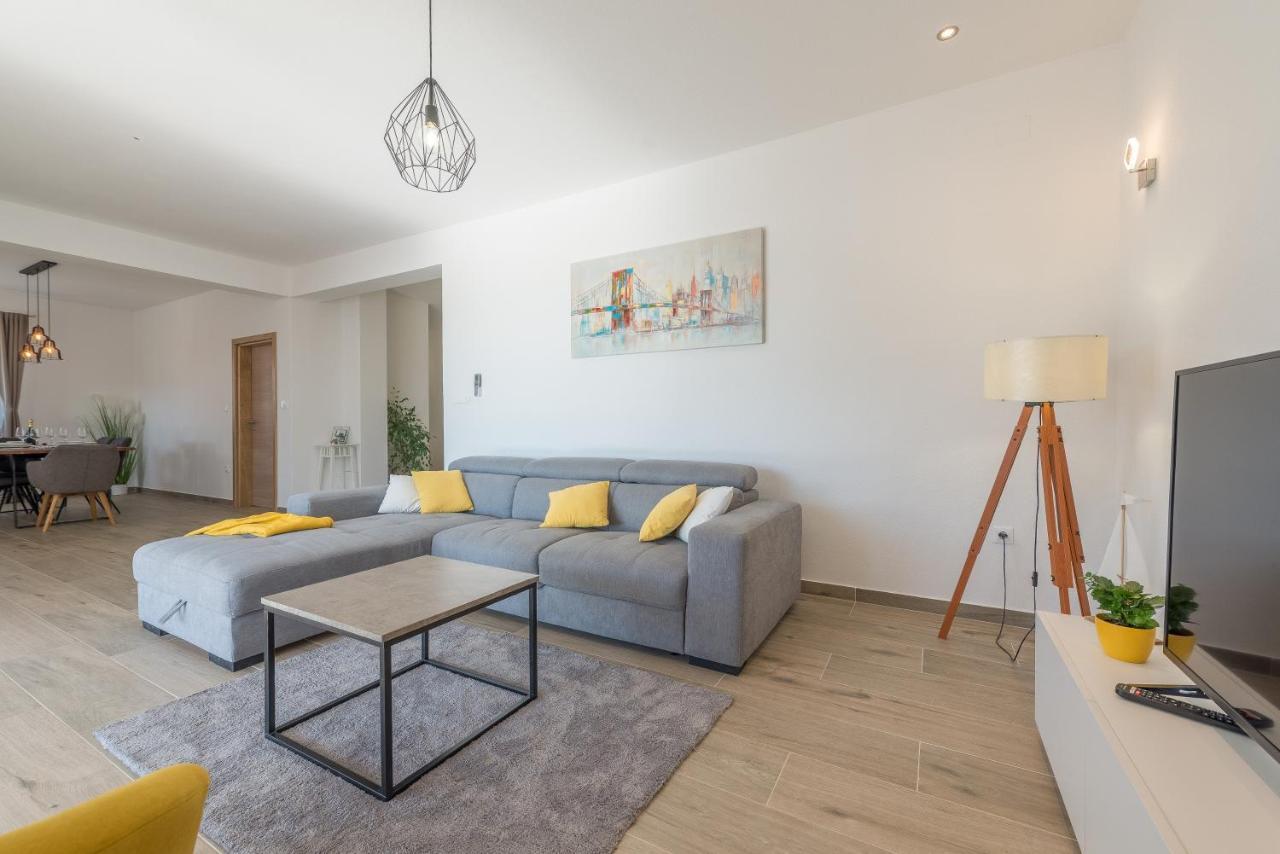 Experience Only The Best - House Kamber Biograd Na Moru Bagian luar foto