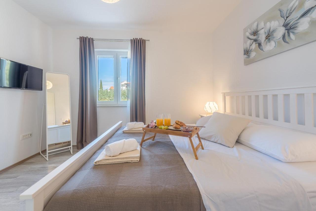 Experience Only The Best - House Kamber Biograd Na Moru Bagian luar foto