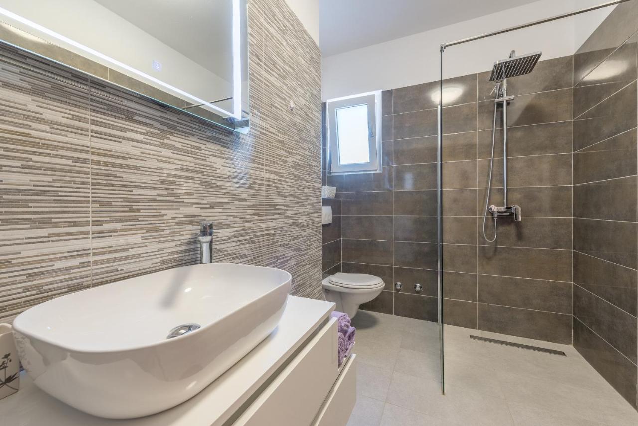 Experience Only The Best - House Kamber Biograd Na Moru Bagian luar foto
