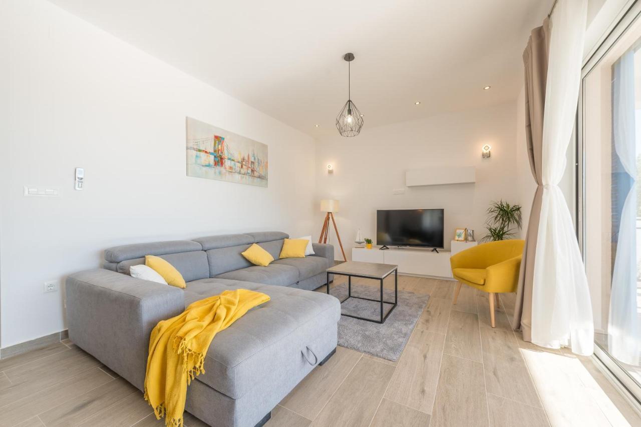 Experience Only The Best - House Kamber Biograd Na Moru Bagian luar foto